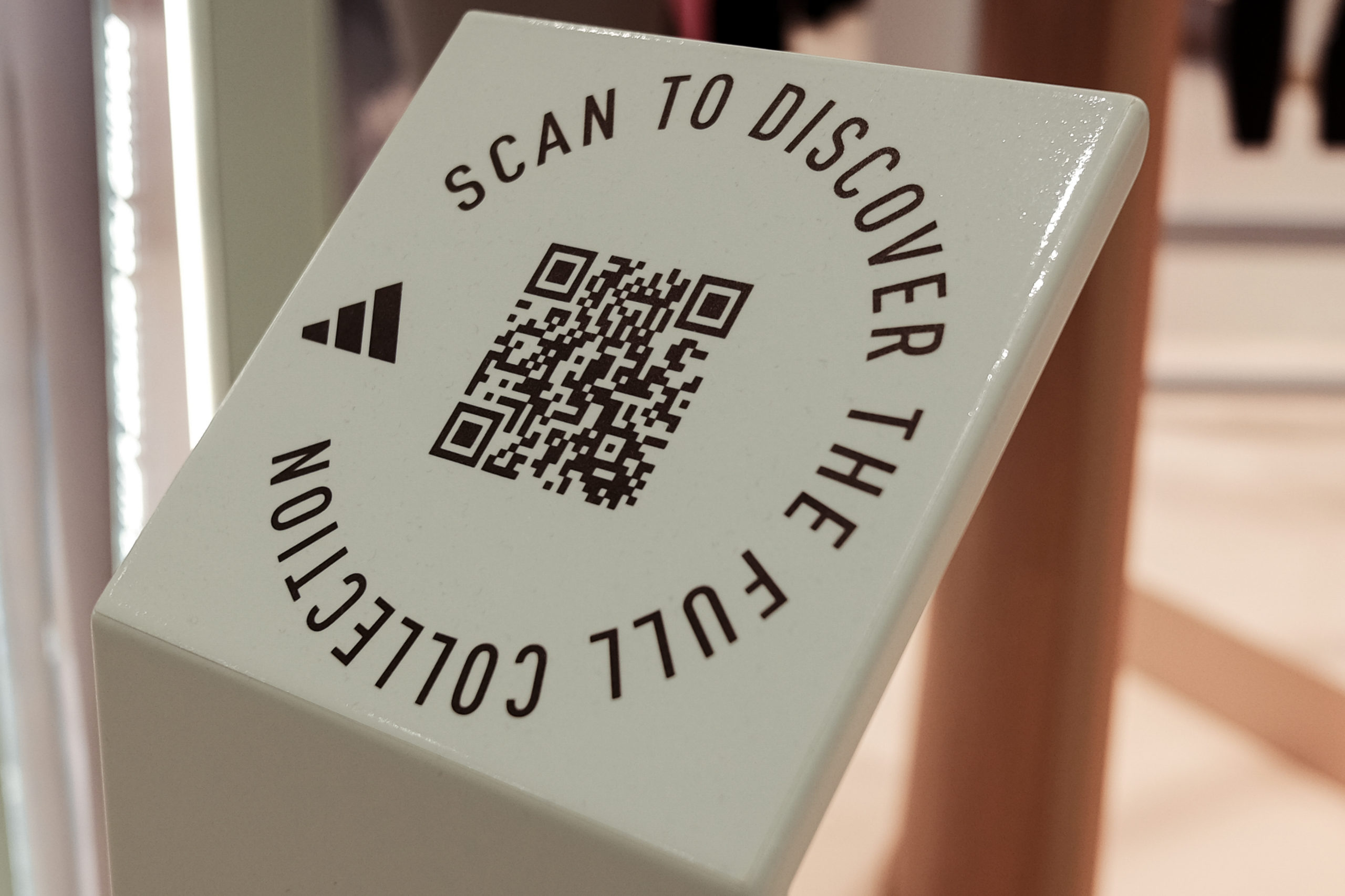 Scan adidas qr outlet code